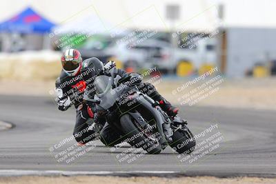 media/Jan-15-2023-SoCal Trackdays (Sun) [[c1237a034a]]/Turn 2 Set 2 (1155am)/